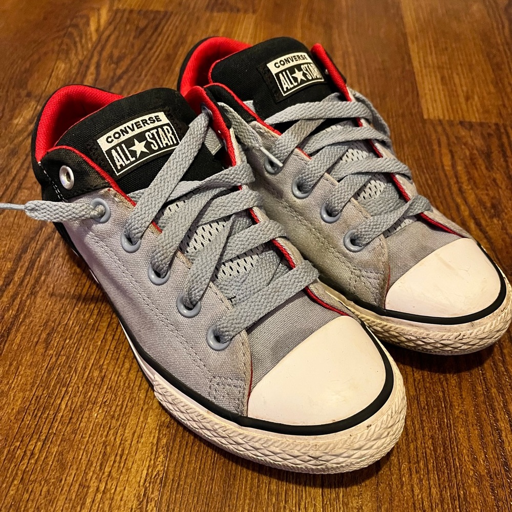 Youth converse shoes